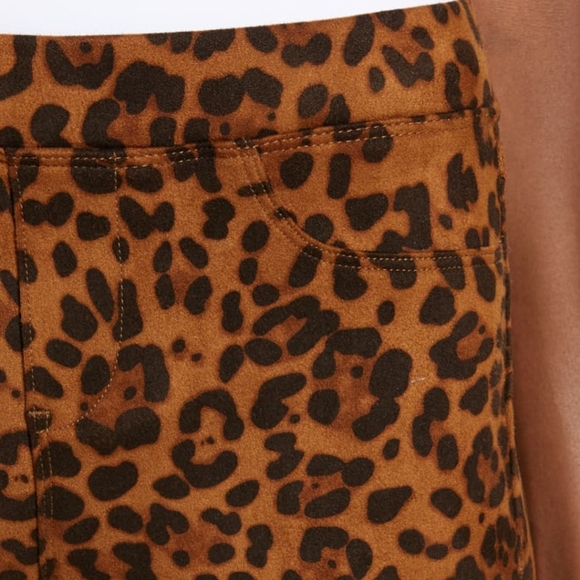 BLANKNYC denim - Picture 3 of 5